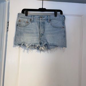 Levi 501 button up jean shorts